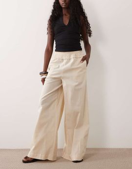ASOS DESIGN ASOS DESIGN shirred waist linen blend pull-on pants in oatmeal-White