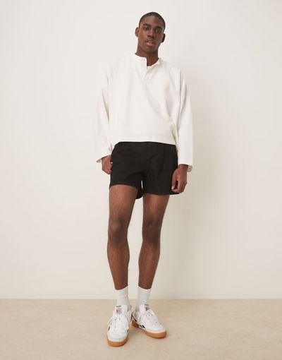 ASOS DESIGN ASOS DESIGN short length slim denim shorts with pleats in black