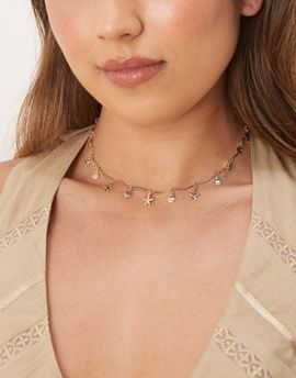 ASOS DESIGN ASOS DESIGN short necklace in wavy design with small sea-life charms in gold tone