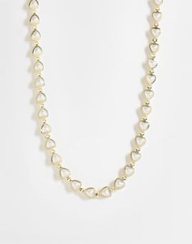 ASOS DESIGN ASOS DESIGN short necklace with mini hearts with faux pearls in gold tone