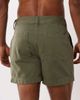 ASOS DESIGN ASOS DESIGN shorter length shorts with pleats in khaki green - 4