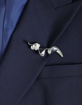 ASOS DESIGN ASOS DESIGN single brooch with abstract design in silver tone