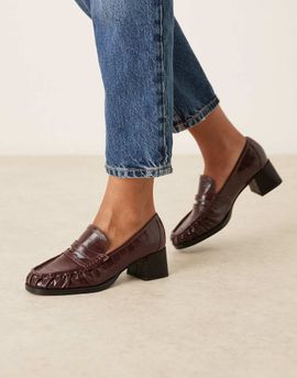 ASOS DESIGN ASOS DESIGN Siren mid heel loafers in burgundy-Red