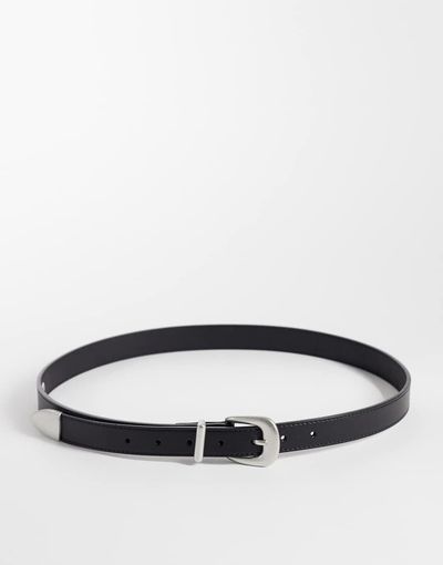 ASOS DESIGN ASOS DESIGN skinny leather belt with curve buckle and metal tip in black