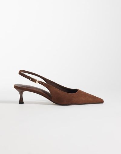 ASOS DESIGN ASOS DESIGN Skip slingback kitten heel shoes in chocolate suedette-Brown