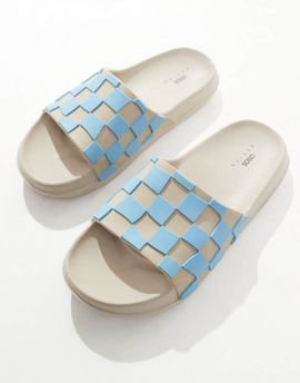 ASOS DESIGN ASOS DESIGN slides in stone with blue checkerboard