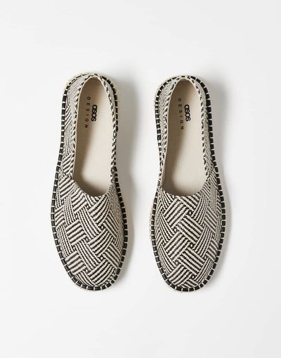 ASOS DESIGN ASOS DESIGN slip on espadrilles in black and white weave