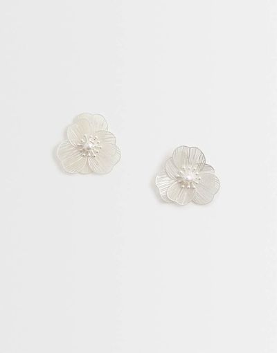 ASOS DESIGN ASOS DESIGN small stud earrings with mini wire-floral design in ivory-White