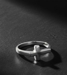 ASOS DESIGN ASOS DESIGN Sterling silver cross ring in silver