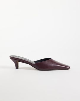 ASOS DESIGN ASOS DESIGN Stormy chisel toe heeled mules in plum-Purple