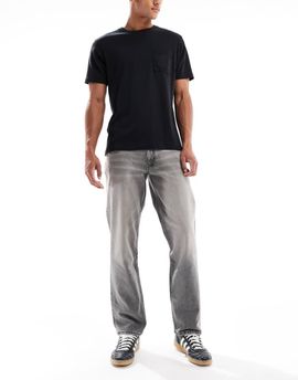 ASOS DESIGN ASOS DESIGN straight fit jeans in gray wash