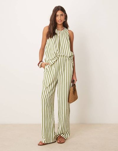 ASOS DESIGN ASOS DESIGN straight leg seersucker pants in khaki stripe - part of a set-Multi