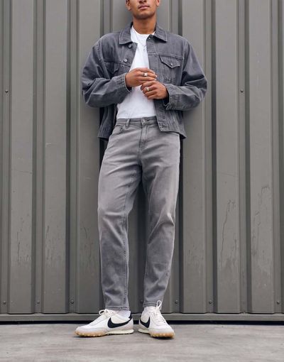 ASOS DESIGN ASOS DESIGN stretch tapered jeans in gray