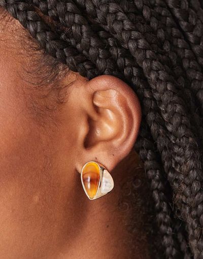 ASOS DESIGN ASOS DESIGN stud earrings with amber and off-white faux stones in gold tone