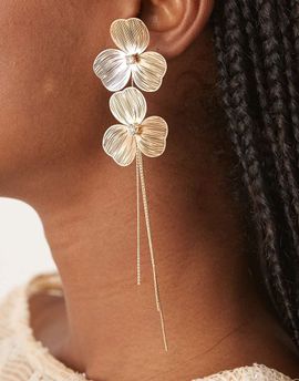 ASOS DESIGN ASOS DESIGN stud wire floral earrings with chain drop tassel in gold tone