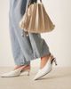 ASOS DESIGN ASOS DESIGN Suki slingback kitten heeled shoes in white - 4