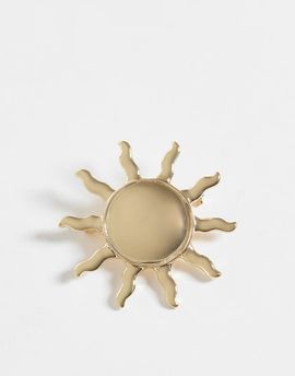 ASOS DESIGN ASOS DESIGN sun brooch in gold tone