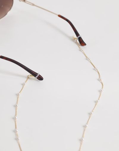 ASOS DESIGN ASOS DESIGN sunglasses chain with faux-pearl station design in gold tone