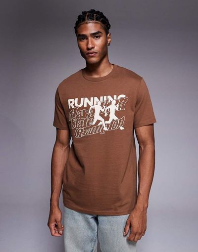 ASOS DESIGN ASOS DESIGN t-shirt with sporty graphic in brown-White