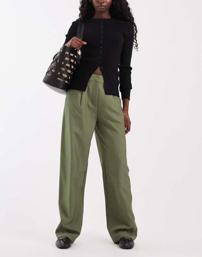 ASOS DESIGN ASOS DESIGN Tailored arch barrel pants in khaki-Green