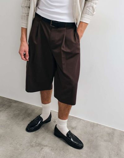 ASOS DESIGN ASOS DESIGN tailored barrel short in brown