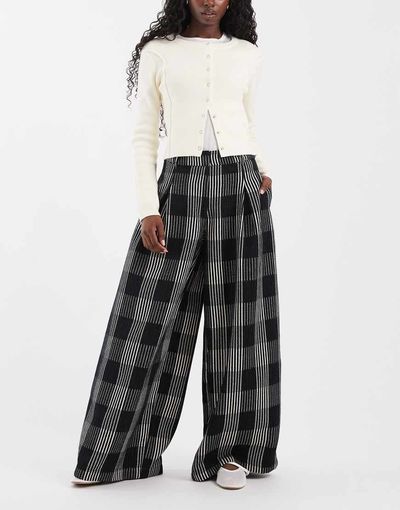 ASOS DESIGN ASOS DESIGN Tailored bouclé super wide leg pants in black-and-white plaid