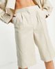 ASOS DESIGN ASOS DESIGN tailored clean suit mom shorts in ecru-White - 2