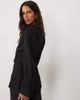 ASOS DESIGN ASOS DESIGN Tailored collarless nipped waist belted blazer in black - 4