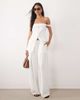 ASOS DESIGN ASOS DESIGN Tailored floaty deep pleat horseshoe pants in white - 1