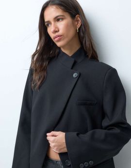 ASOS DESIGN ASOS DESIGN Tailored high neck wrap front blazer in black