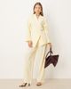 ASOS DESIGN ASOS DESIGN tailored nipped waist blazer with cutaway hem in buttermilk-White - 2