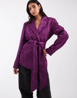 ASOS DESIGN ASOS DESIGN Tailored relaxed unlined blazer with tie waist detail in purple jacquard