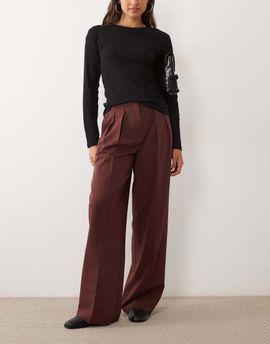 ASOS DESIGN ASOS DESIGN Tailored wide leg pants with pleat detail in deep brown