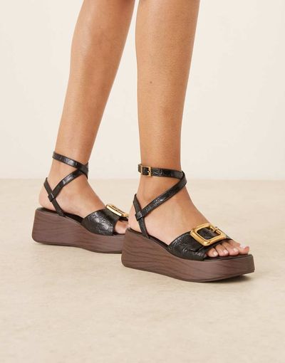 ASOS DESIGN ASOS DESIGN Tammy wood effect wedges with buckle detail in black croc