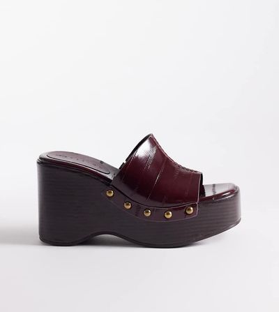 ASOS DESIGN ASOS DESIGN Tara eel effect wedges in burgundy-Red