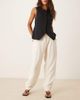 ASOS DESIGN ASOS DESIGN textured barrel leg pants in cream-White - 1