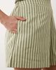 ASOS DESIGN ASOS DESIGN textured pull on flippy shorts in khaki stripe-Green - 4