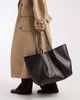 ASOS DESIGN ASOS DESIGN tote with panel detailing in chocolate-Brown - 2