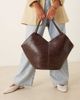 ASOS DESIGN ASOS DESIGN tubular handle vase tote bag in chocolate croc-Brown - 1