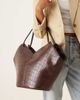 ASOS DESIGN ASOS DESIGN tubular handle vase tote bag in chocolate croc-Brown - 2