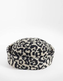ASOS DESIGN ASOS DESIGN turnback bucket in leopard print-MULTI