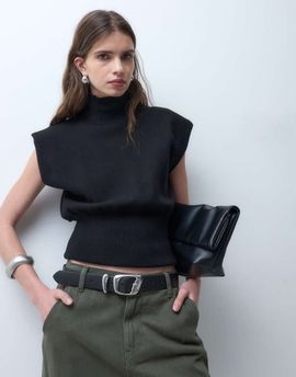 ASOS DESIGN ASOS DESIGN waist and hip belt with asymmetric buckle in black