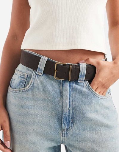 ASOS DESIGN ASOS DESIGN waist and hip wide square buckle belt in chocolate-Brown