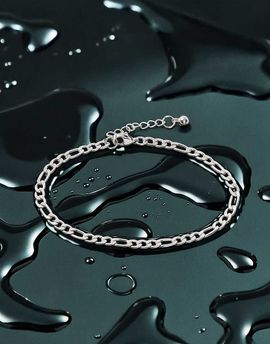 ASOS DESIGN ASOS DESIGN waterproof stainless steel figaro chain bracelet in silver