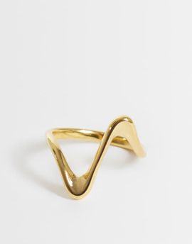 ASOS DESIGN ASOS DESIGN waterproof stainless steel ring with wiggle design in gold tone