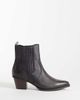 ASOS DESIGN ASOS DESIGN western chelsea boots with cuban heel in distressed brown - 1