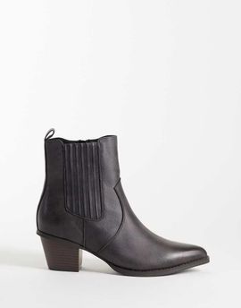 ASOS DESIGN ASOS DESIGN western chelsea boots with cuban heel in distressed brown