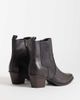 ASOS DESIGN ASOS DESIGN western chelsea boots with cuban heel in distressed brown - 3