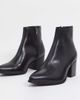 ASOS DESIGN ASOS DESIGN Wide Fit heeled chelsea boots with pointed toe in black leather with black sole - 2