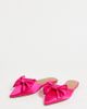 ASOS DESIGN ASOS DESIGN Wide Fit Lass oversized bow pointed flat mules in pink satin - 1